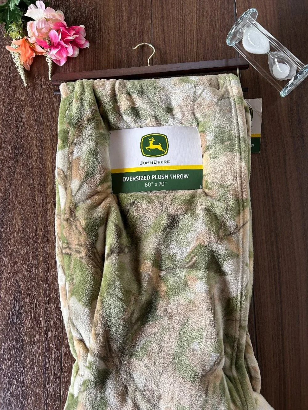 John Deere Oversized Plush Throw Blanket – Camouflage – 60
